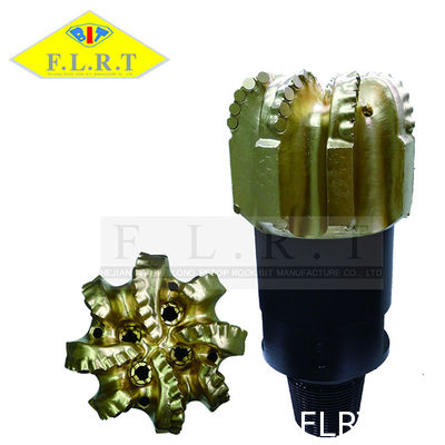 Dobra cena. Trwała diamentowa końcówka PDC 12 1/4 FM13088LU do wiercenia średnio twardych formacji w Internecie