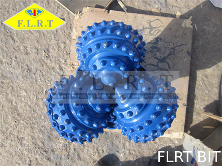 Dobra cena. FA637G 311.2mm Tricone Rock Bit / Rock Roll Bits Do wiercenia studni geotermalnych w Internecie